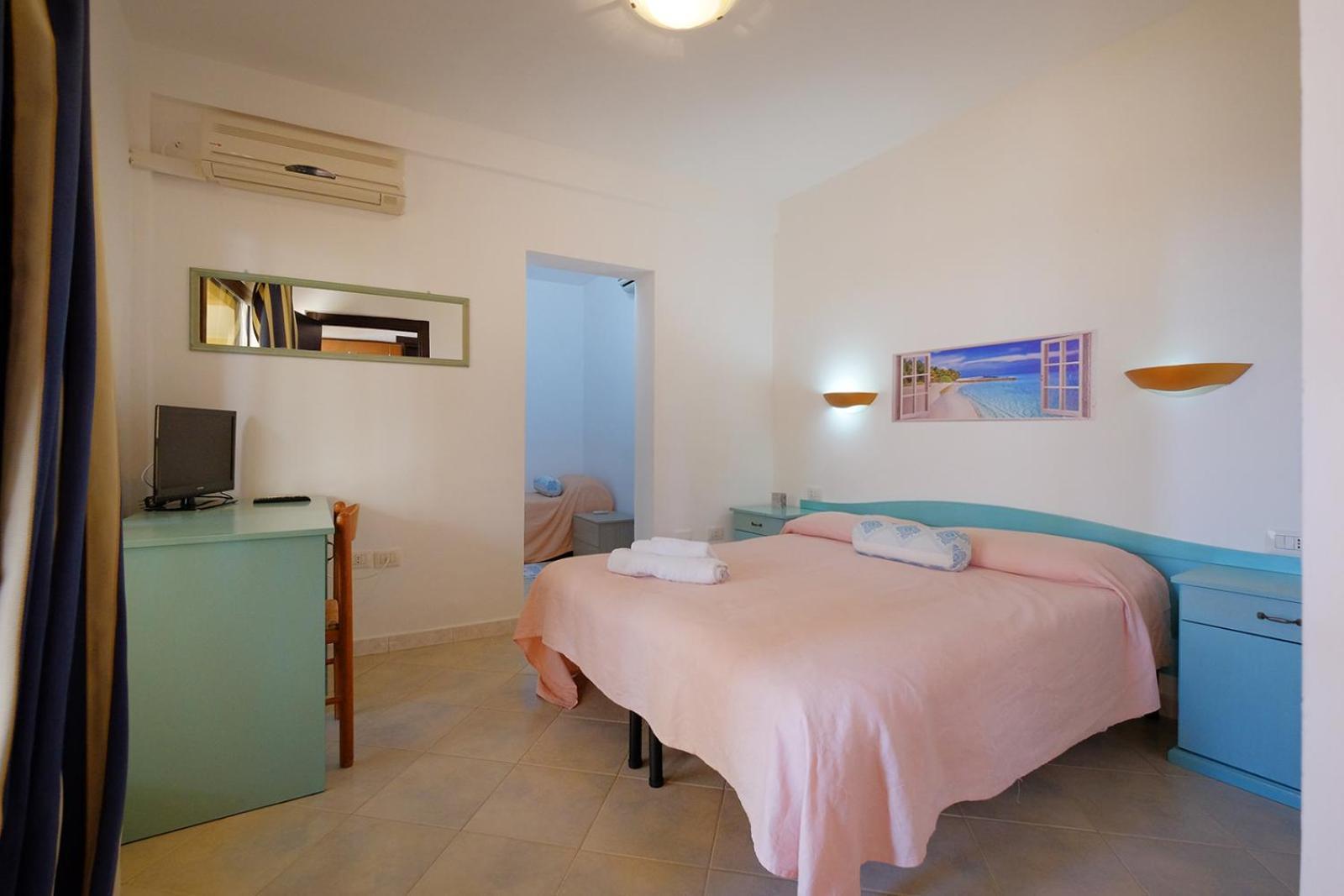 Su Nuraghe Hotel Sant'Anna Arresi Luaran gambar